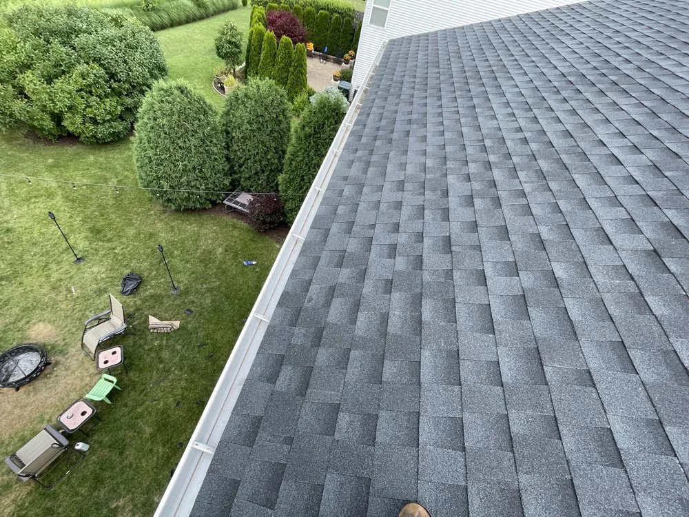 Slide of Rosales Exteriors service