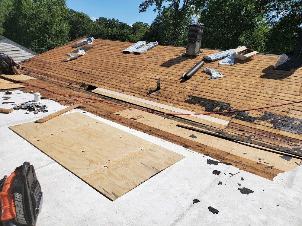 Slide of Rosales Framing Company