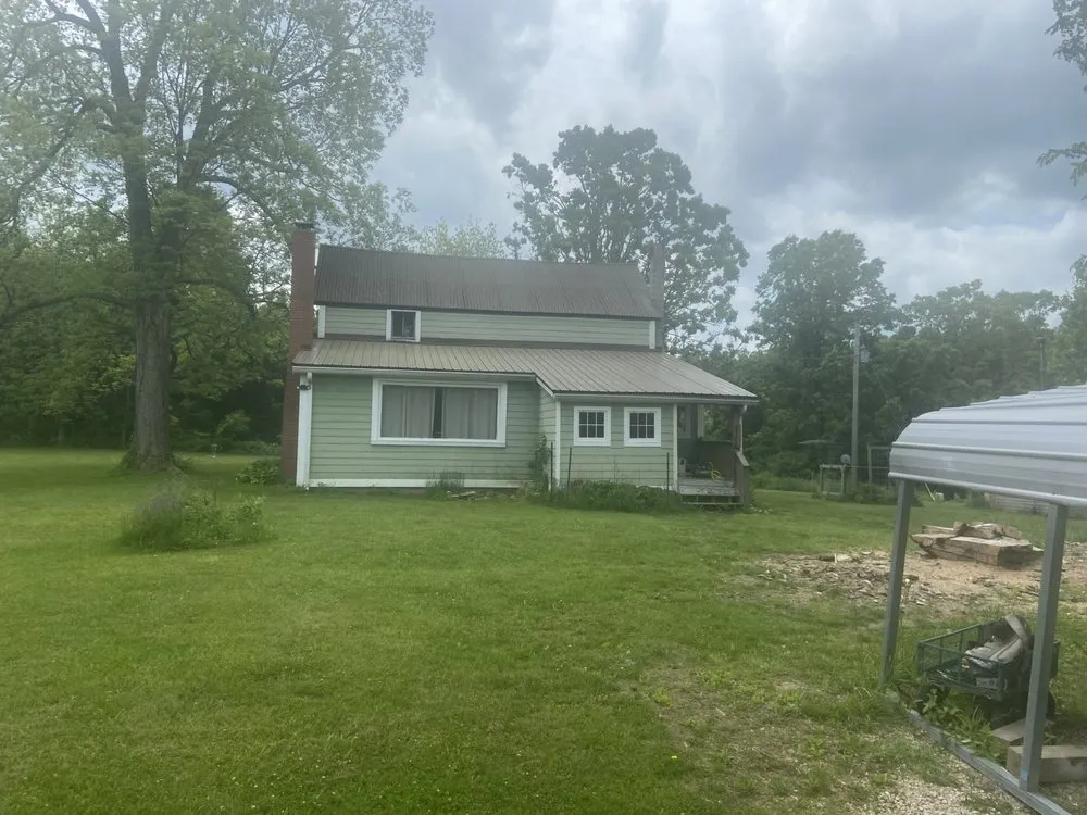 Trusted roof leak repair experts serving St Clair, MO - Rose Exteriors