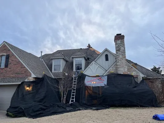 Rose rock Roofing Logo