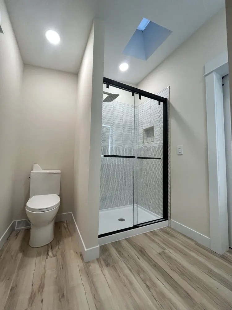 Slide of Rosegold Construction