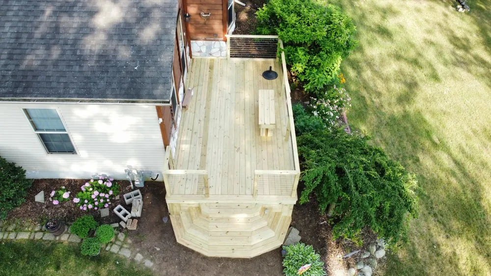 Slide of Rosegold Construction