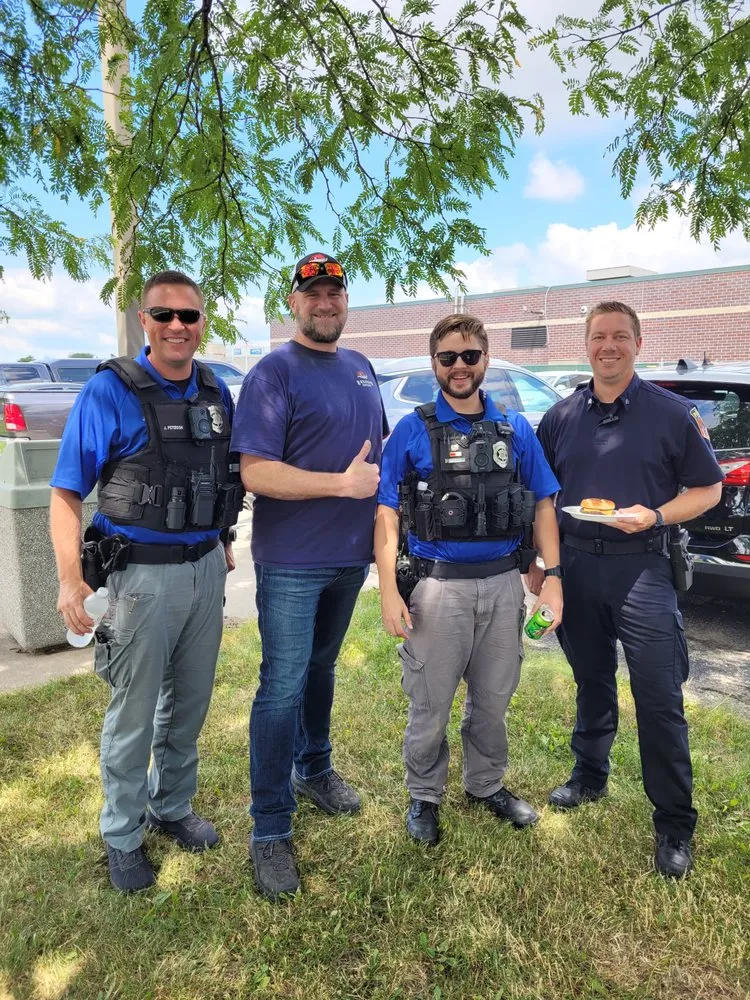 Slide of Rosenow Customs