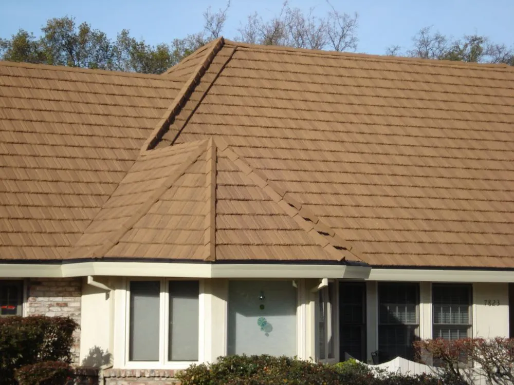 Slide of Roseville Roofing