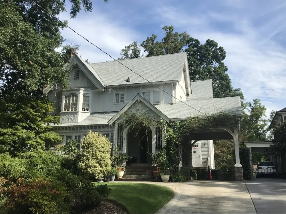 Slide of Rosie's Roofing and Restoration