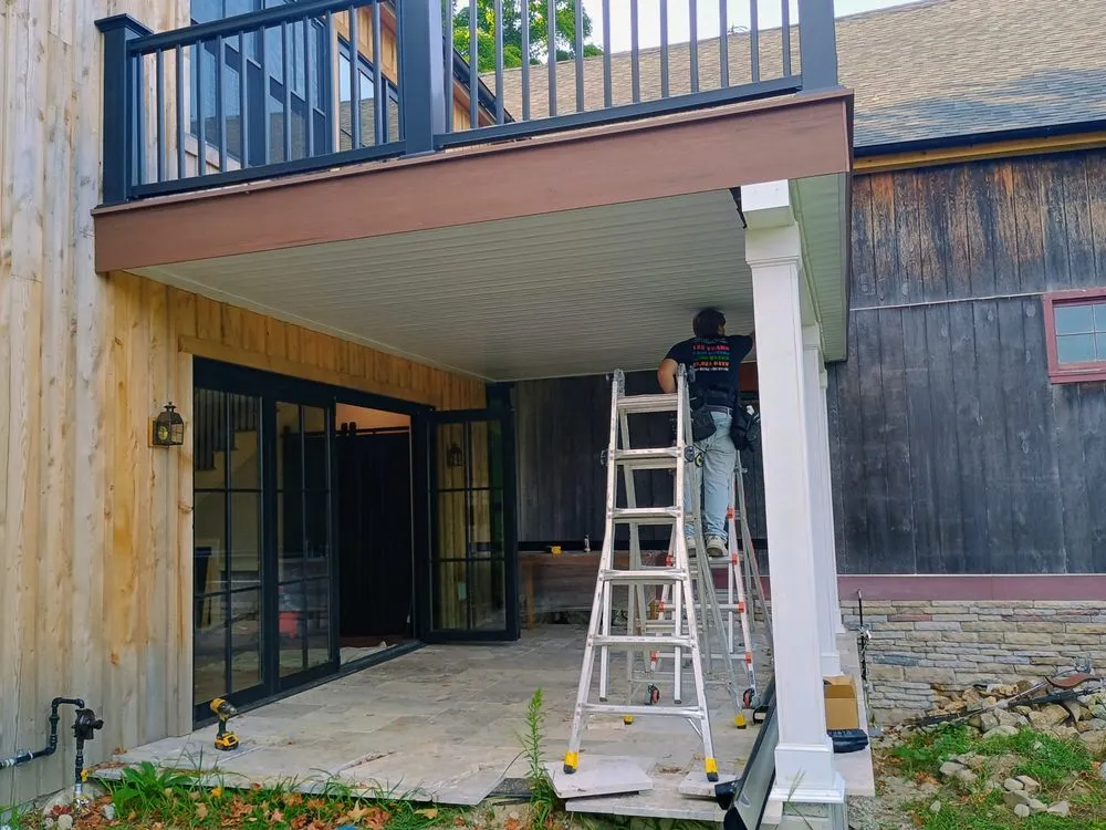 Slide of Ross Builders