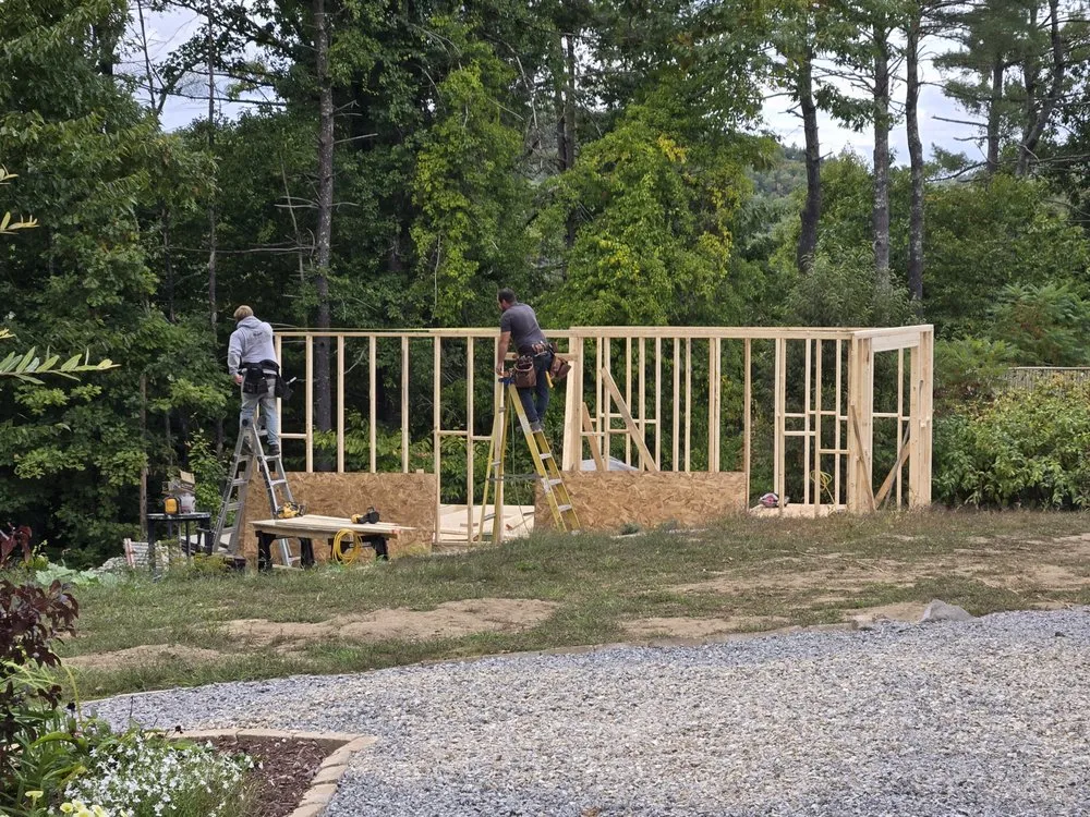 Slide of Ross Builders