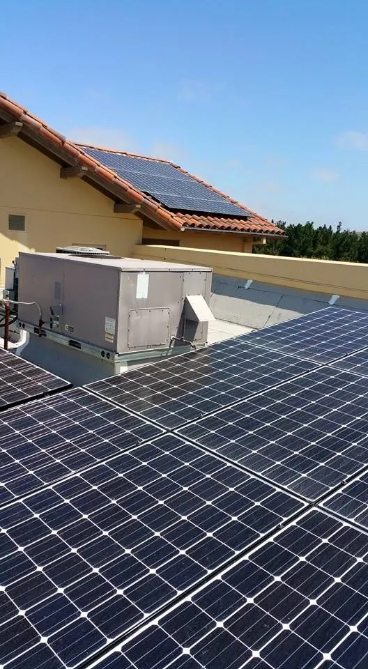 Slide of Ross Roofing & Construction