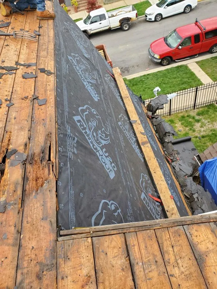 Slide of Ross Roofing