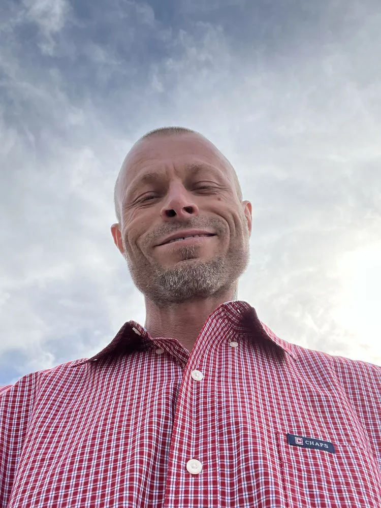 Slide of Ross Roofing