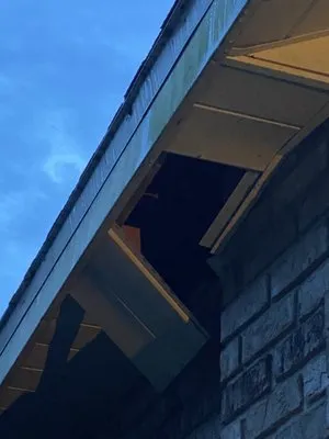 Rosser Roofing Solutions Logo