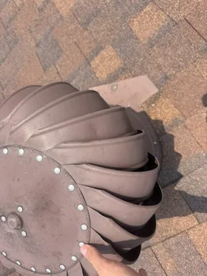 Rosser's Roofing and Exterior Logo