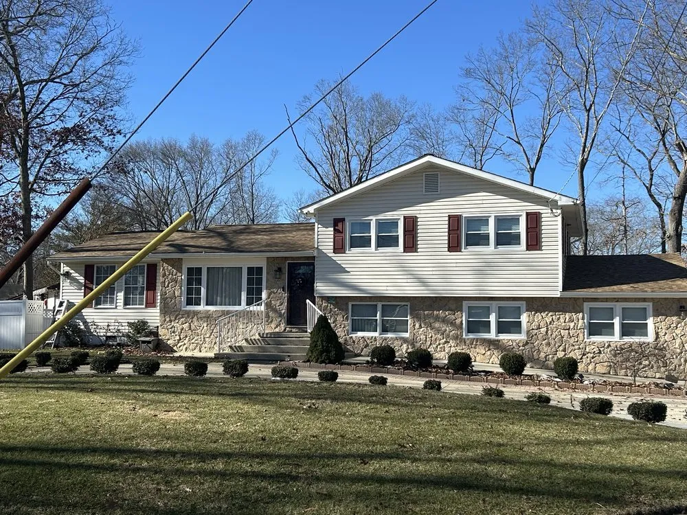 Slide of Rossetti Roofing