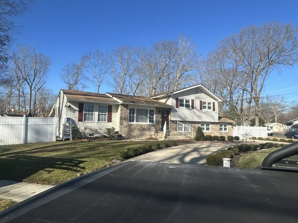 Slide of Rossetti Roofing