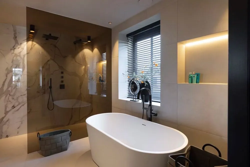 Slide of Rotciv Solutions