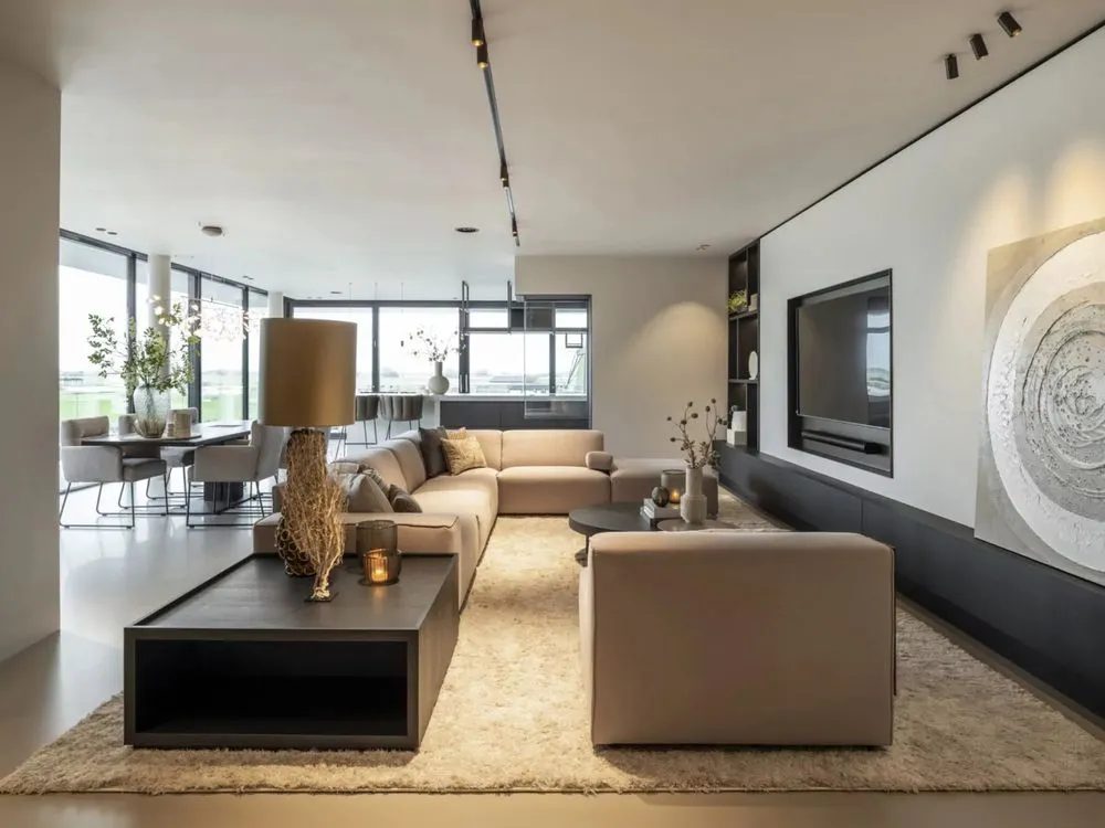 Slide of Rotciv Solutions