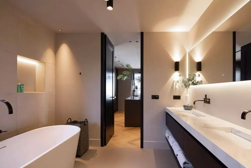 Slide of Rotciv Solutions