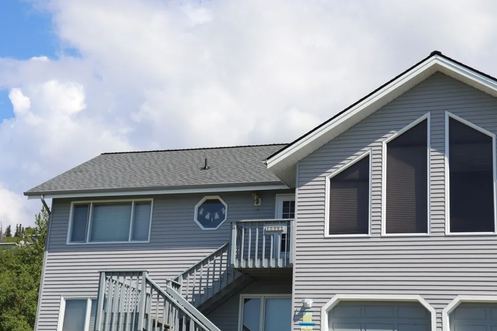 Slide of Roy Briley General Contracting