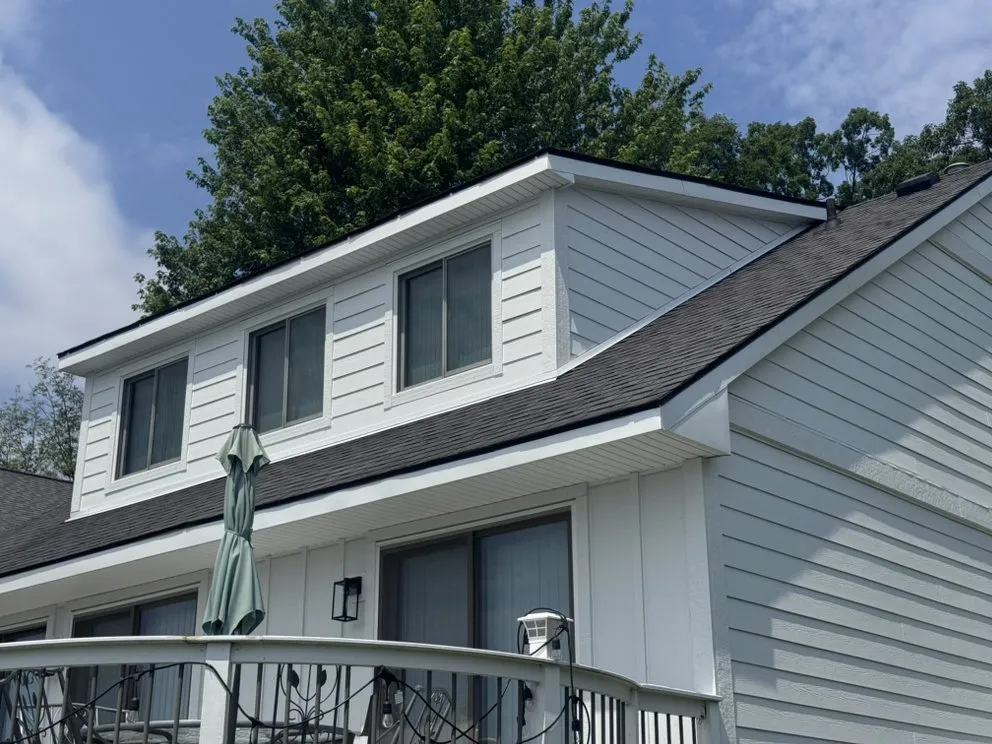 Slide of Roy Custom Exteriors