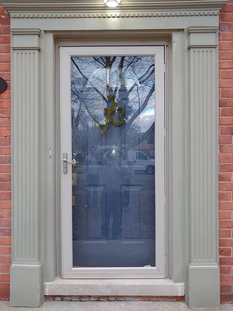 Slide of Roy Custom Exteriors