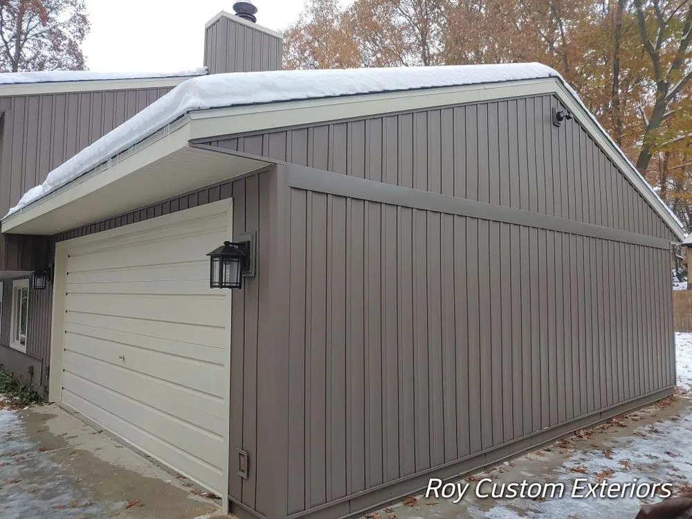 Slide of Roy Custom Exteriors