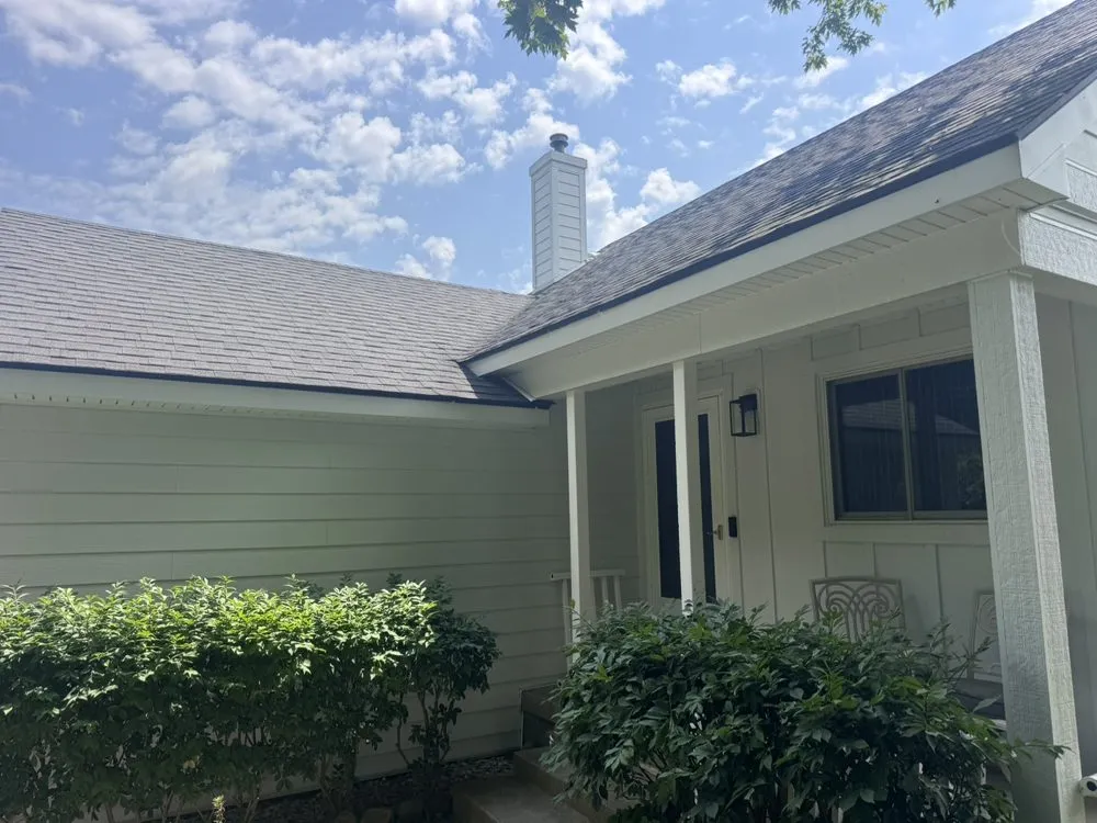 Slide of Roy Custom Exteriors