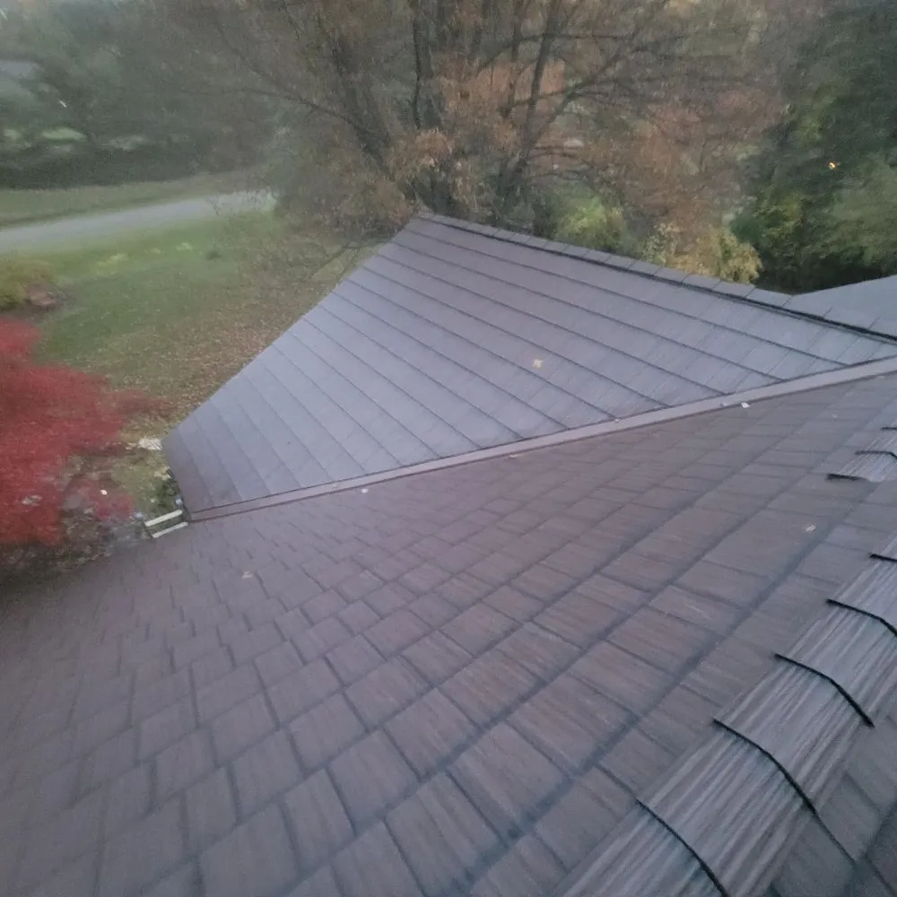 Slide of Roy Custom Exteriors