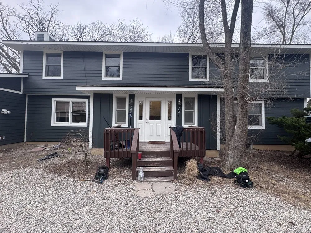 Slide of Roy Custom Exteriors