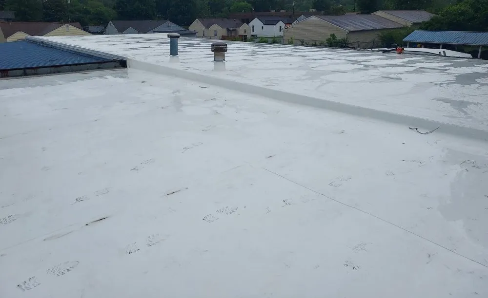 Slide of Roy Henderson Roofing