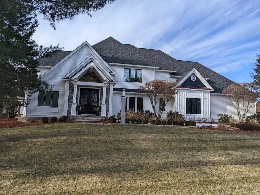 Slide of Roy Roofing