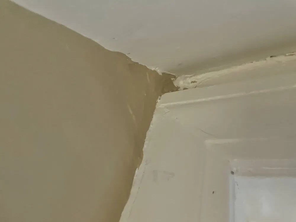 Slide of Royabi Design Inc