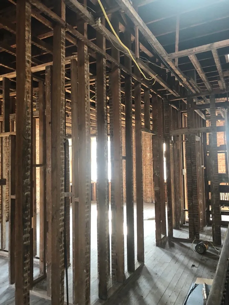 Slide of Royabi Design Inc