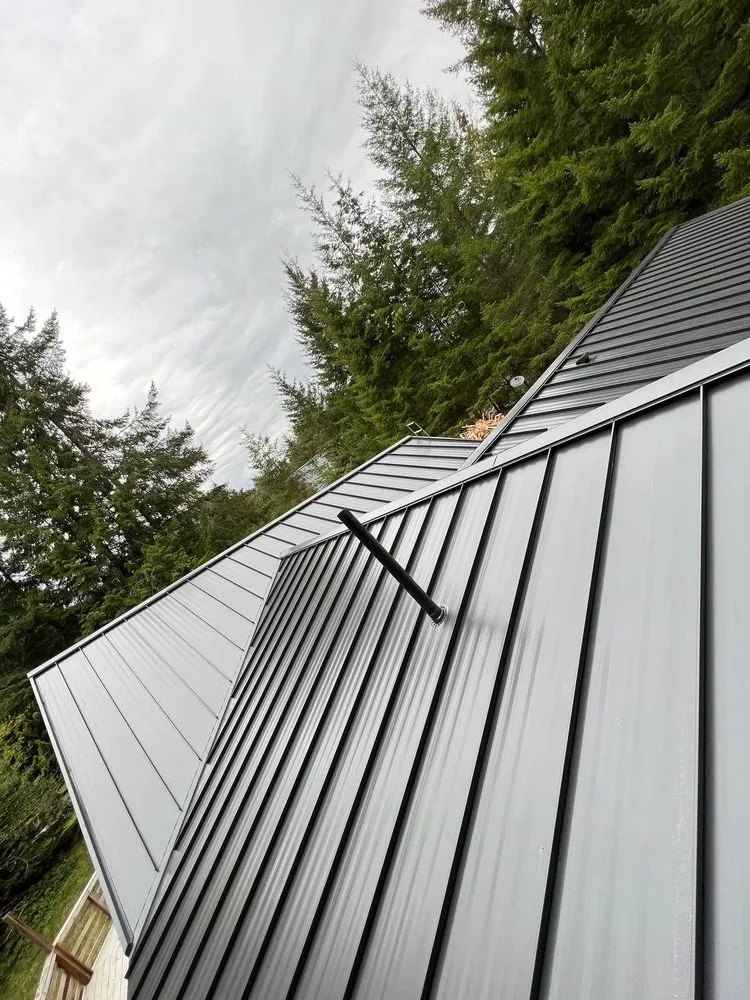 Slide of Royal Bear Roof & Gutter