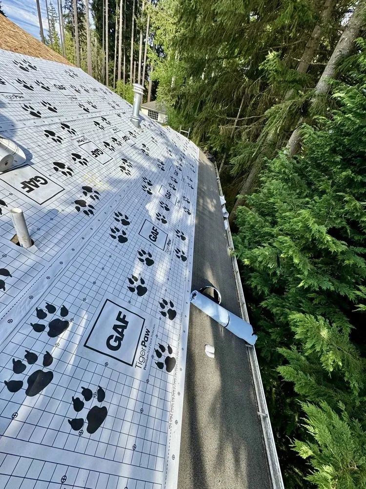 Slide of Royal Bear Roof & Gutter