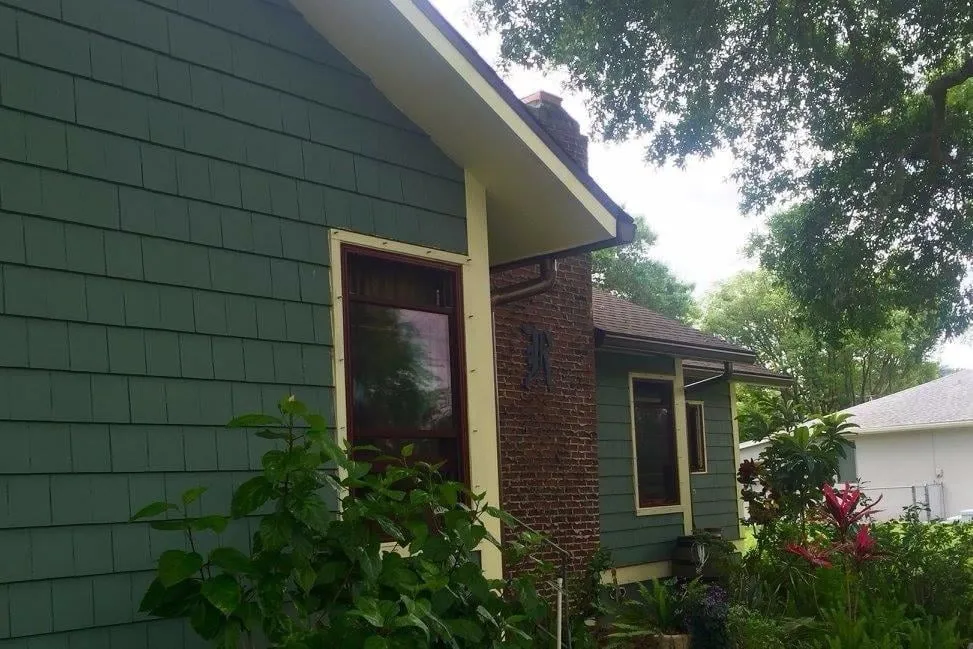 Slide of Royal Contractors North Florida