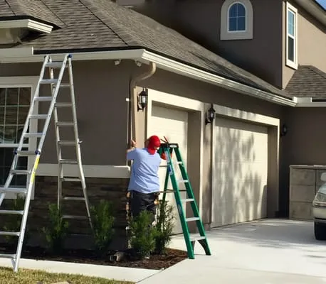 Royal Contractors North Florida Logo