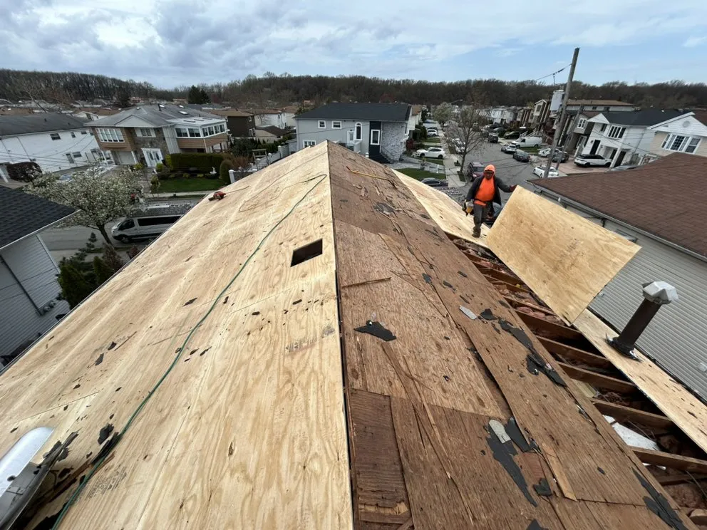 Slide of Royal Crown Roofing & Construction