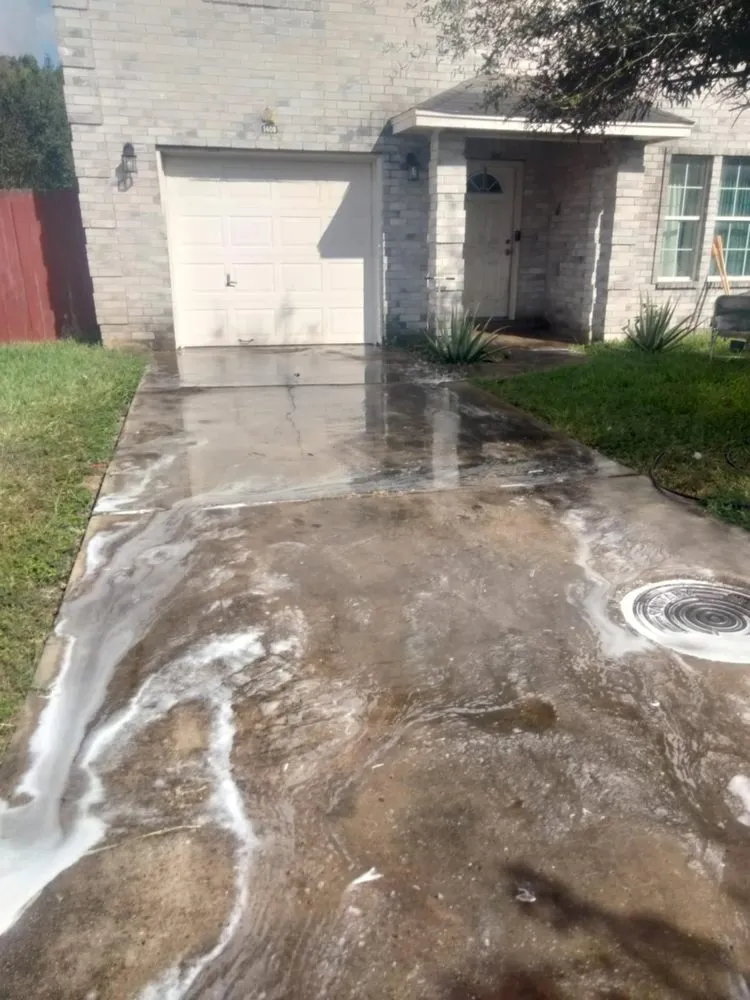 Slide of Royal Power & Services