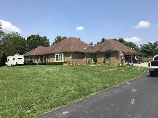 Royal Renovation Logo