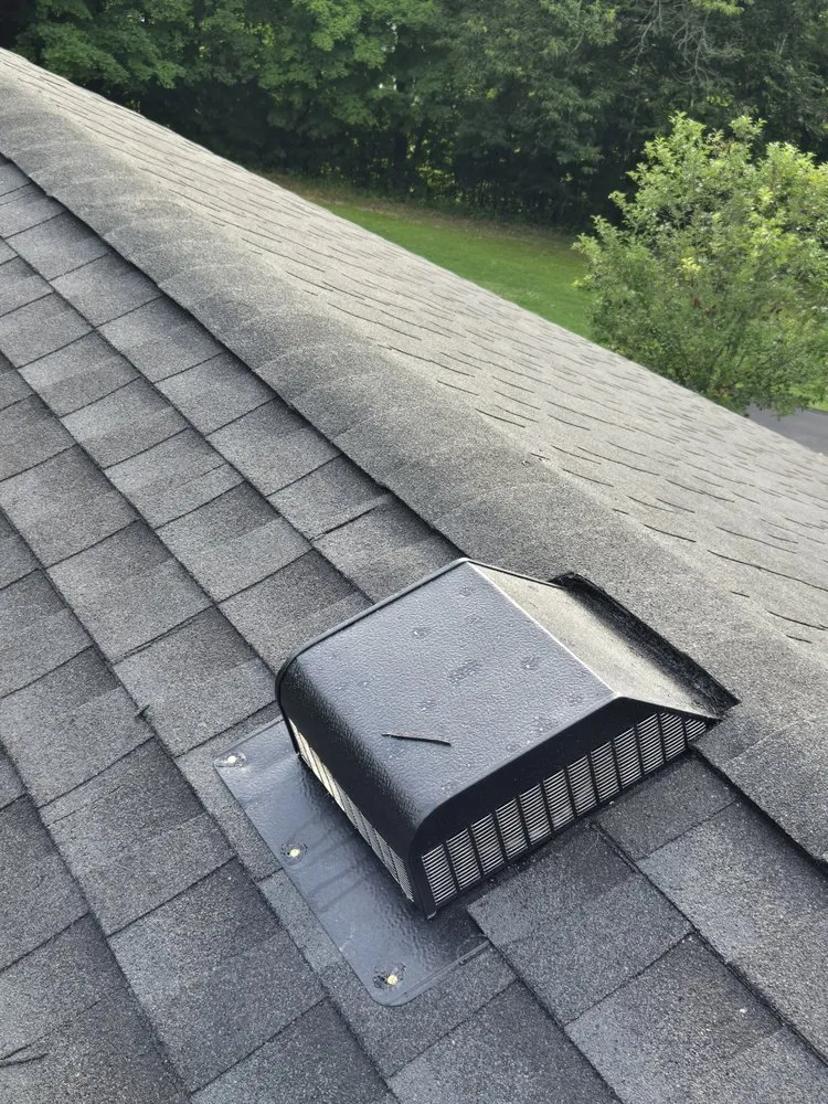 Slide of Royal Ridge Contractors