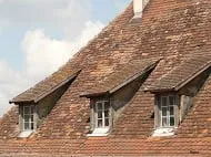 Expert shingle roofing service in Vernon, CA - Royal Roof Corp