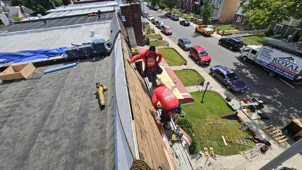 Slide of Royal Roofing & Siding Long Island