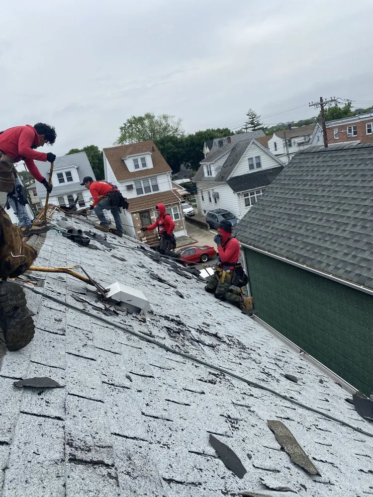 Slide of Royal Roofing & Siding