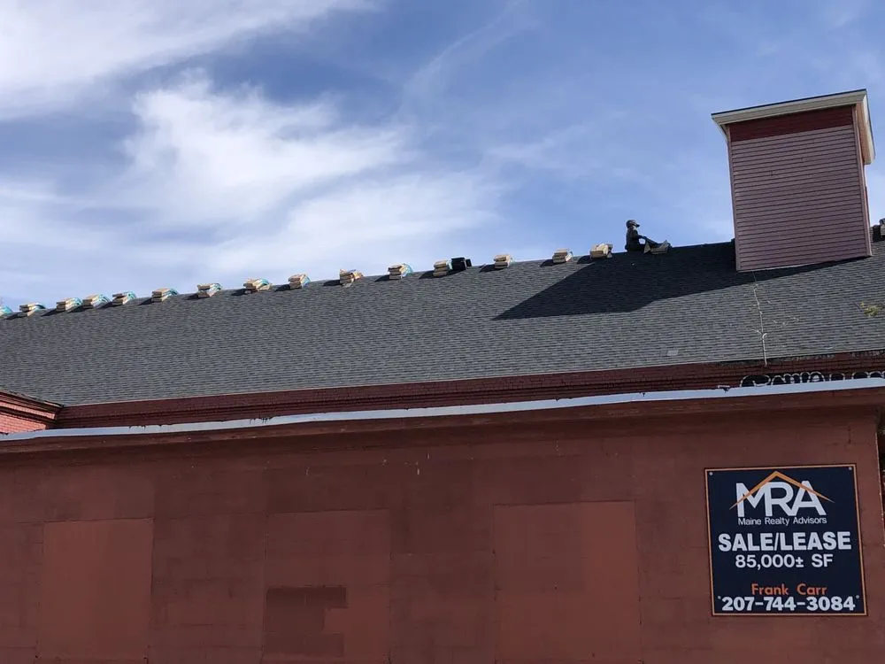 Slide of Royal Roofing & Siding