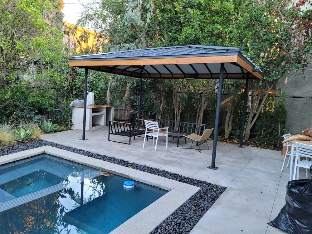 Slide of Royal Roofing