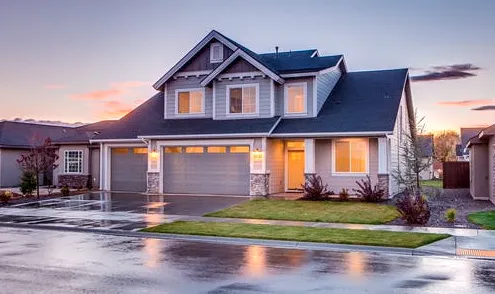 Slide of Royal Roofing