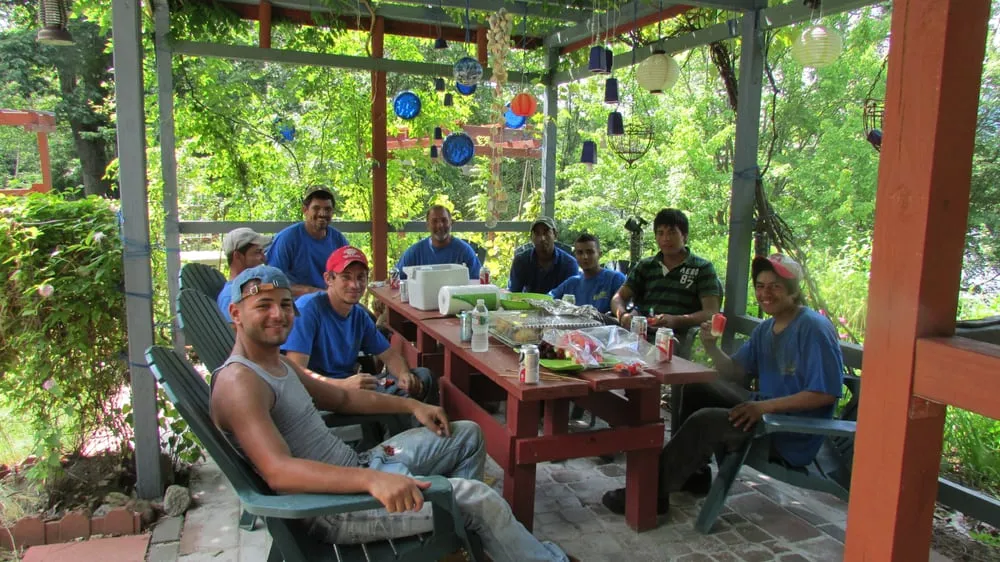 Slide of Royal Roofing