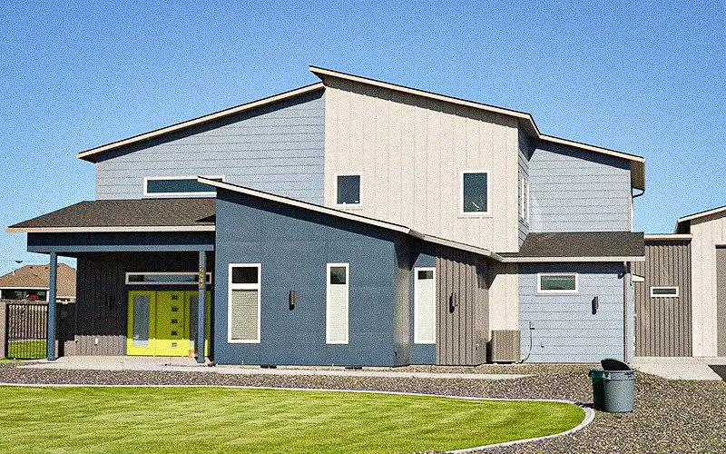 Slide of Royal Roofing