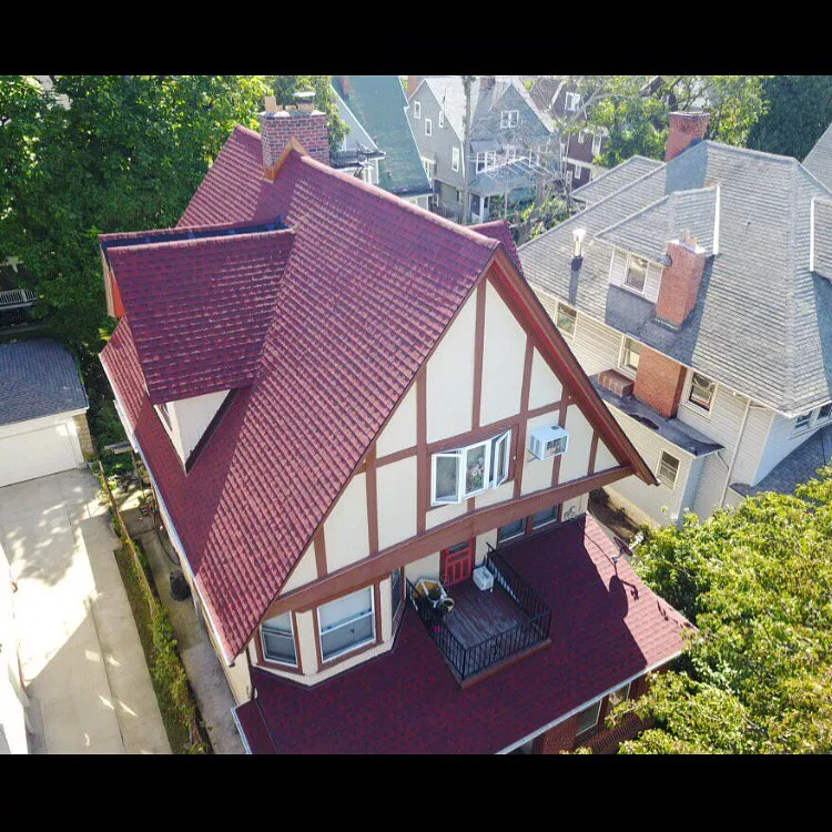 Reliable residential roofing service experts serving Flushing, NY - Royal Roofing Queens