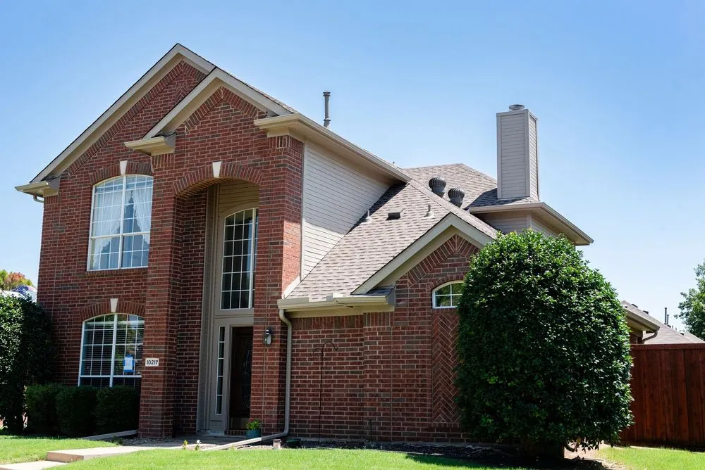 Slide of Royal Roofing